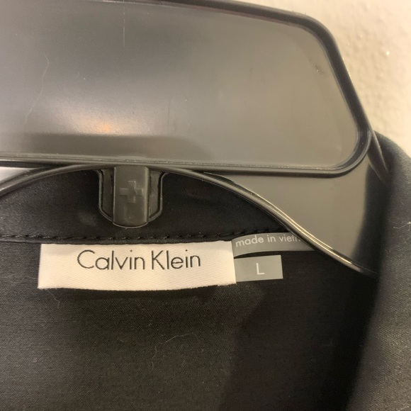 Calvin Klein. ladies large. Black denim short jacket. - Picture 2 of 3